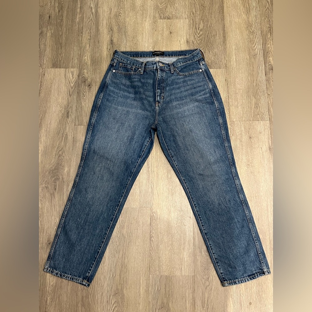 Banana Republic Factory Curvy Straight Jean | Size 32 / 14